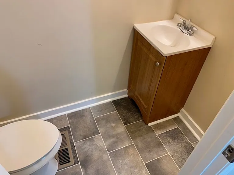 2112 Sycamore St SW — Photo 11