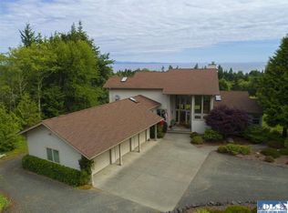 1668 Freshwater Bay Rd, Port Angeles, WA 98363