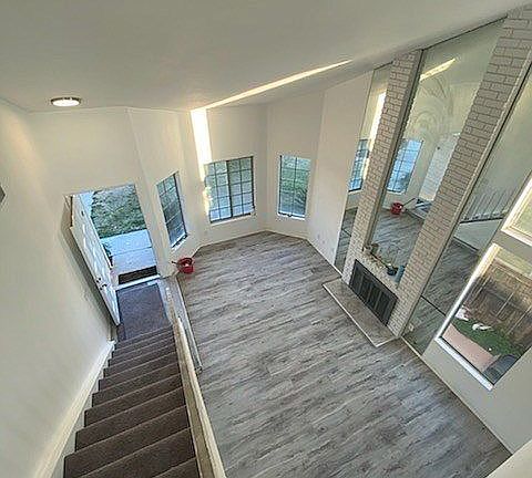 5th image of 11382 Fernwood Ave