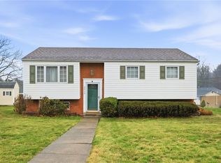 2919 Kennedy Heights Dr, Allison Park, PA