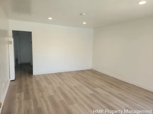1265 W 4th St APT C, Ontario, CA 91762