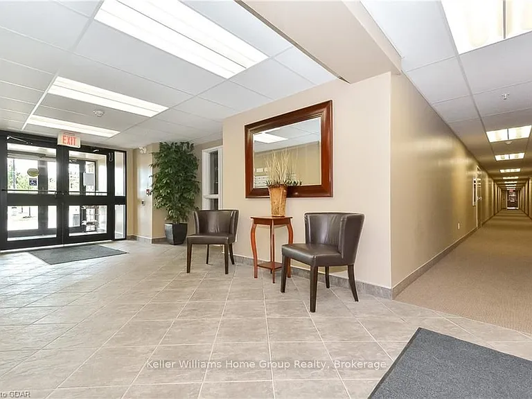 625 Saint David St S #208 — Photo 2