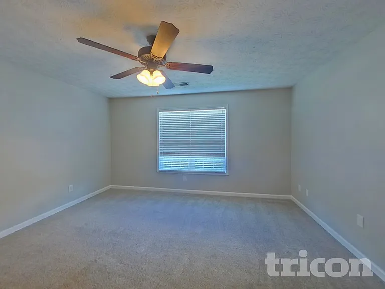 1014 Bay Ridge Dr — Photo 8