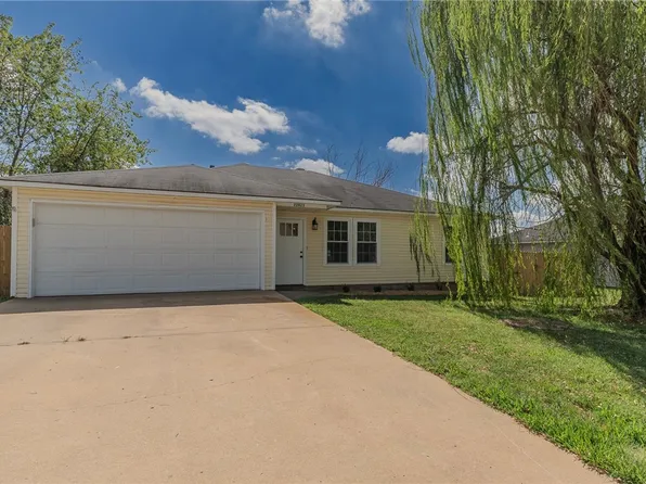 22023 Annette Dr, Siloam Springs, AR 72761