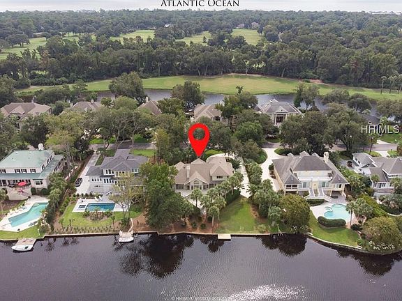 3rd image of 11 Arthur Hills Ct