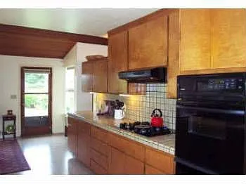 4633 Dawn Ln photo 1