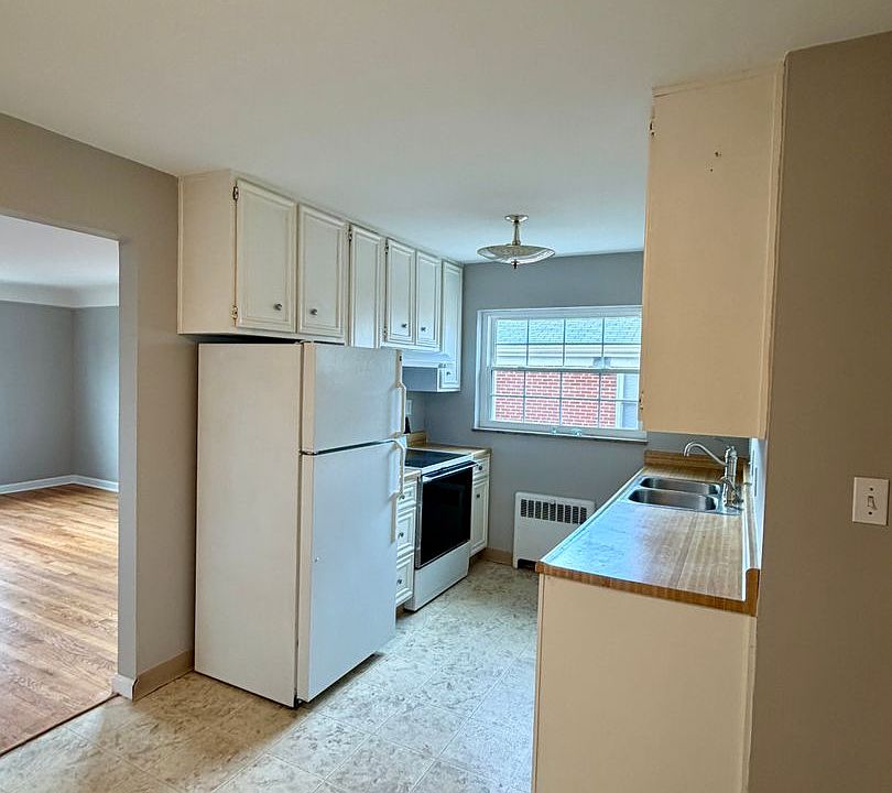 1st image of 6912 Murray Ave APT 3