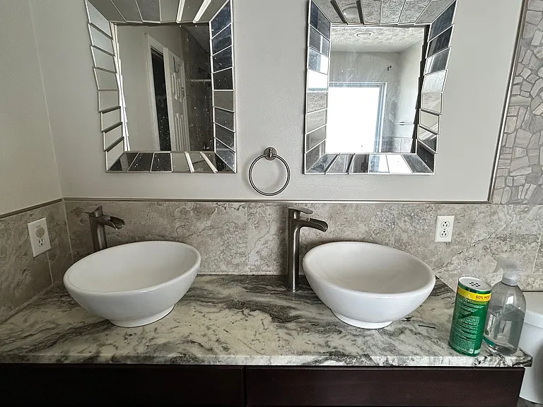 Primary Bath- His & Hers Sinks