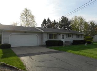 1385 Primrose Ln, Dewitt, MI 48820