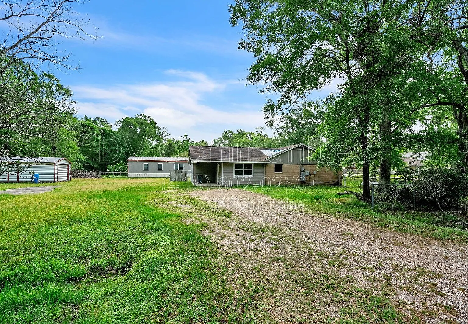3 bed, 1.5 bath, 1224 sqft, $1,495 — Photo 2
