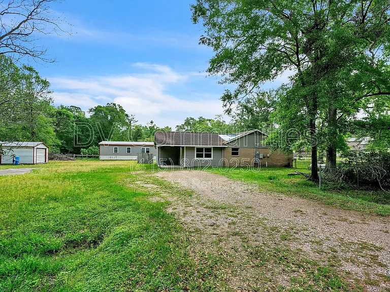 9196 White Oak Dr — Photo 2