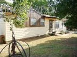201 Riverside Dr, Byers, TX 76357