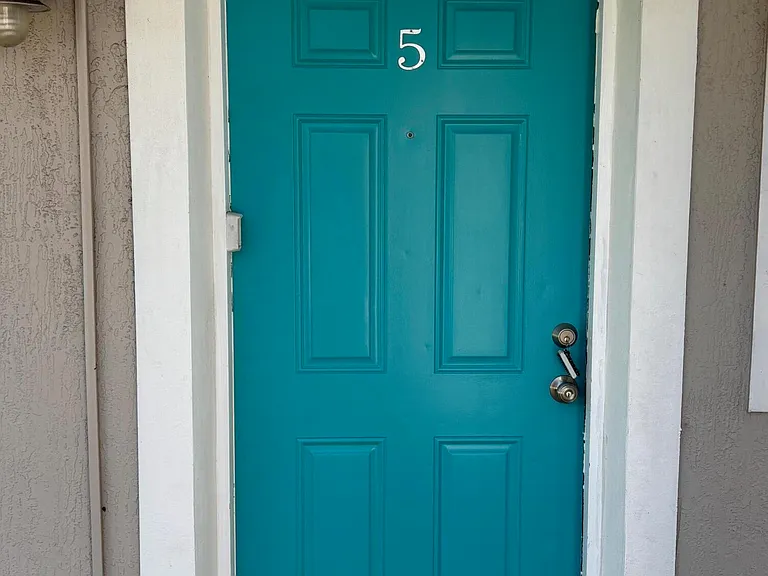 306 Johnson Ave #5 — Photo 15