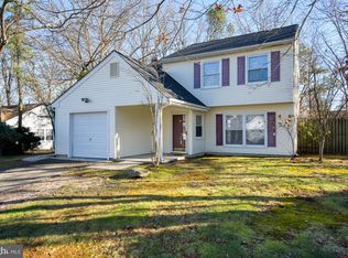 7 Tanglewood Dr, Barnegat, NJ 08005