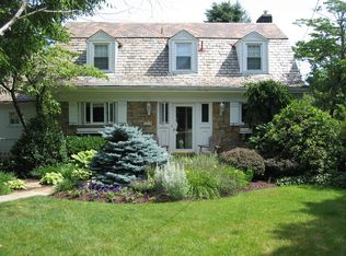 1315 Ridge Ave, Coraopolis, PA 15108