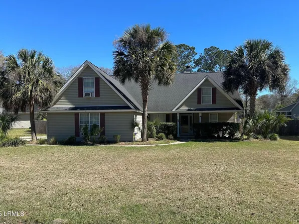 36 Christine Dr, Beaufort, SC 29907