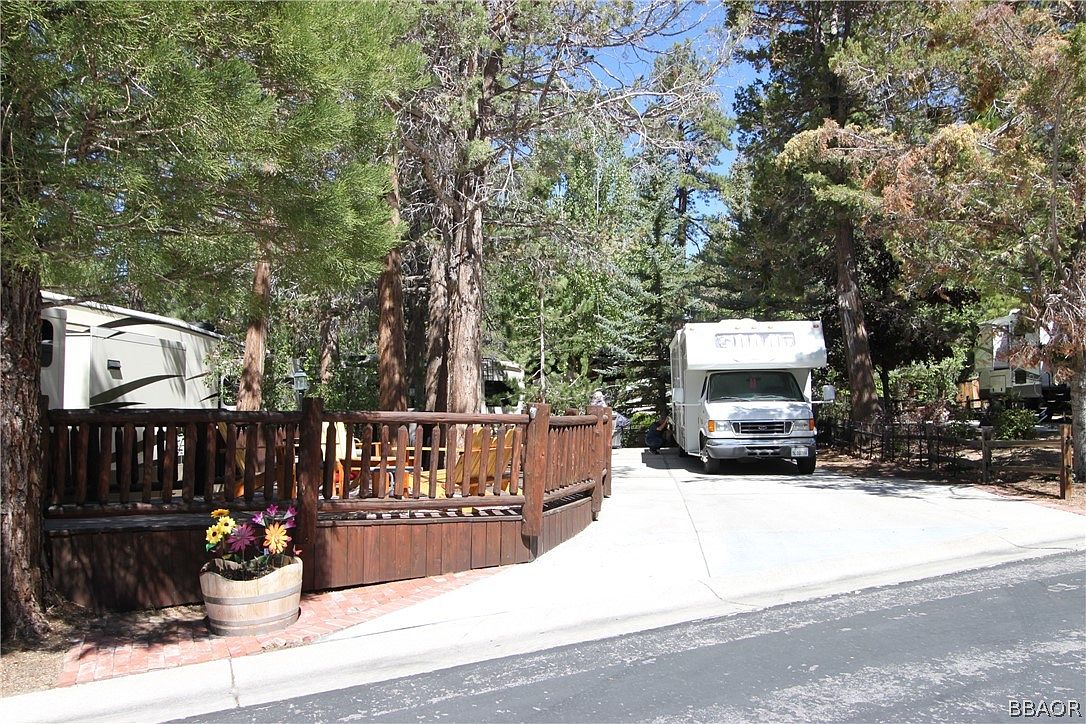 40751 N Shore Dr 54, Fawnskin, CA 92333 MLS 32203584 Zillow