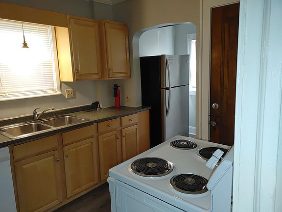 2nd image of 231 Stoddard Ave #1