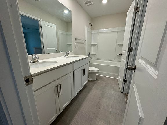 5th image of 6424 Ellimar Field Ln