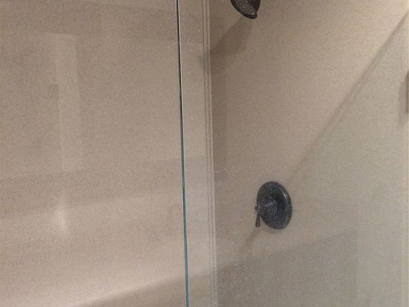 Walk-in Shower (Downstairs)