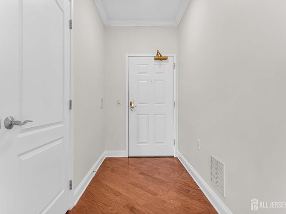 2nd image of 7206 Falston Cir