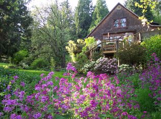 226 SW Tualatin Loop, West Linn, OR 97068