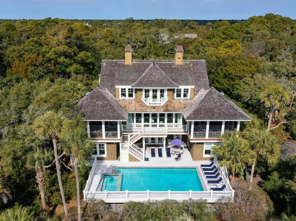 23 Ocean Course Dr, Johns Island, SC 29455