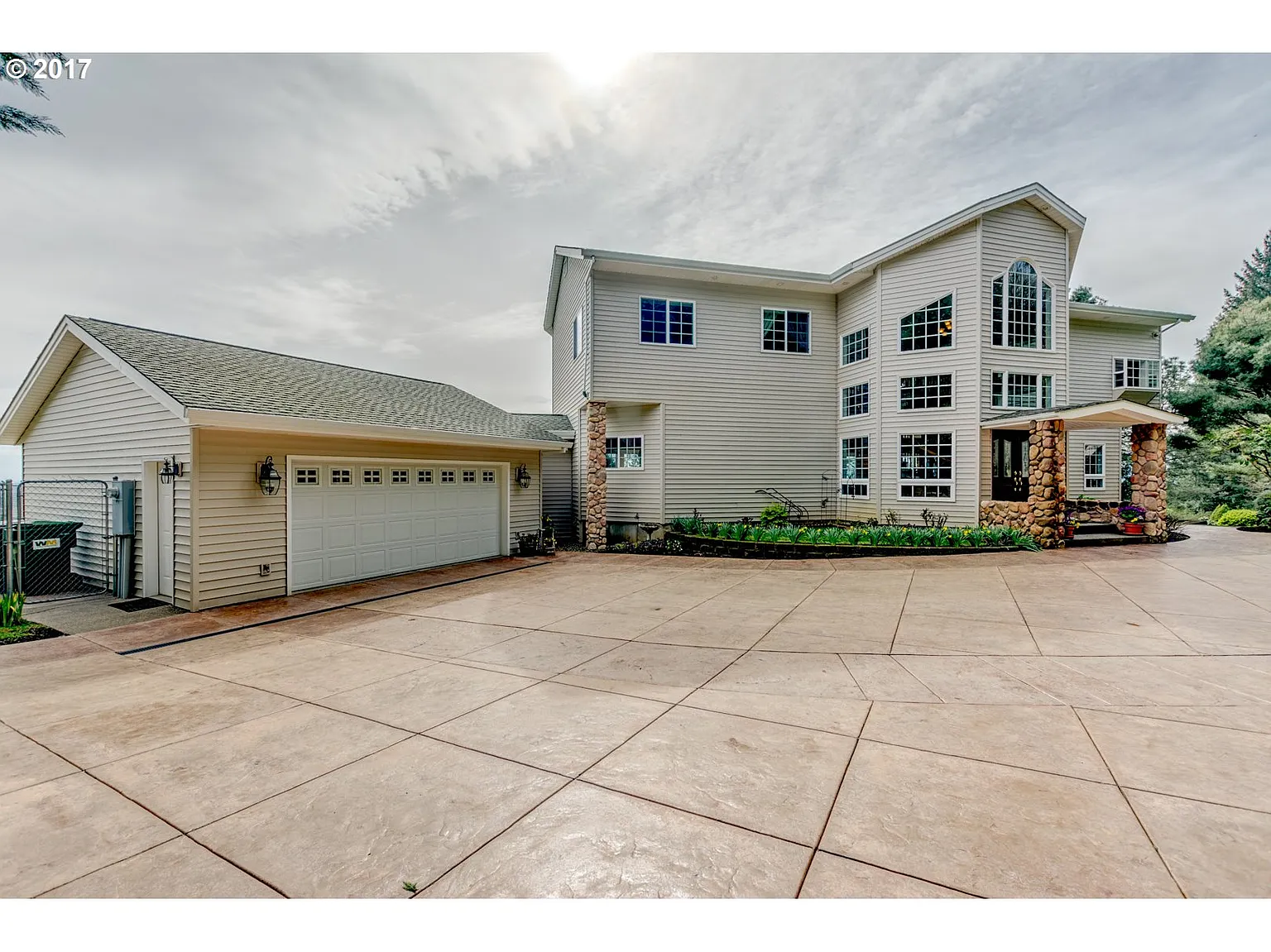 29300 NE Pendle Hill Rd photo 1