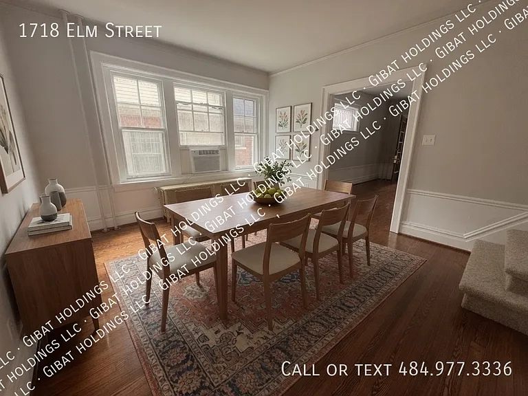 1718 Elm St — Photo 6