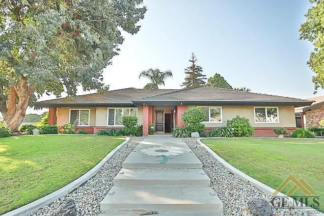 6601 Noah Ave photo 1
