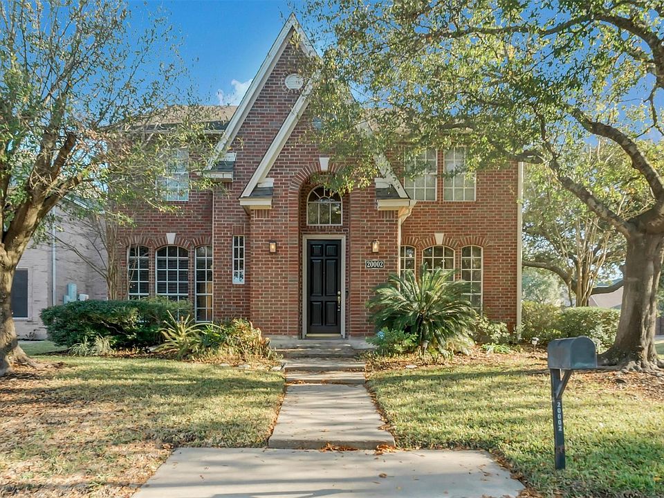1st image of 20002 Barton Creek Ct