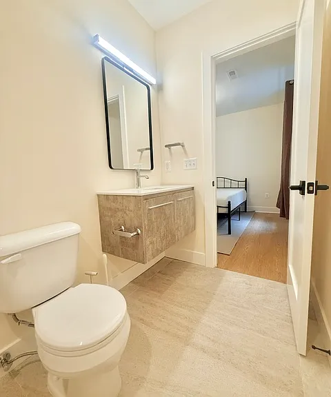 5618 Southwick St #B — Photo 10
