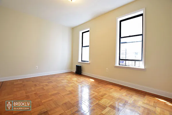 Rented by null | media 14