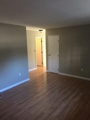 4 Chapel Hill Dr #2 — Photo 3