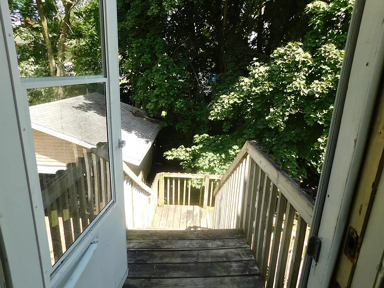 1007 S Chicago Ave #2 — Photo 2