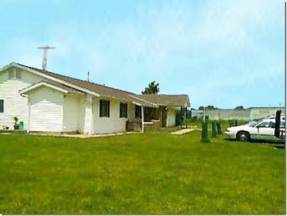 3rd image of 216 Depot St APT A