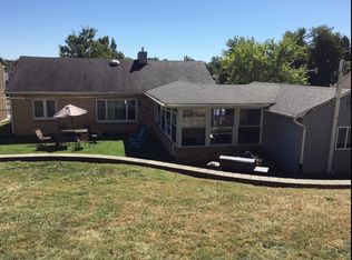 165 Trenton Rd, Fairless Hills, PA 19030