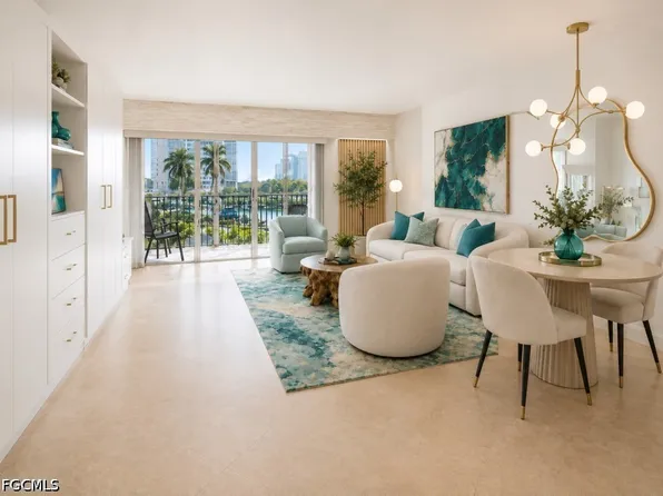 1 Bluebill Ave APT 302, Naples, FL 34108