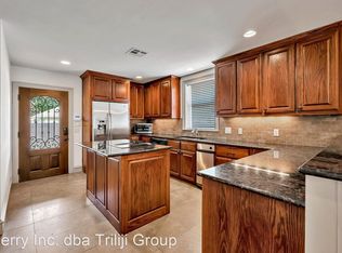 1805 S 9th St, Waco, TX 76706