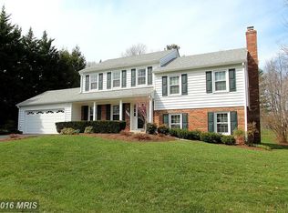 19204 Treadway Rd, Brookeville, MD 20833