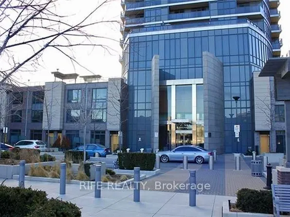 5 Valhalla Inn Rd, Toronto, ON