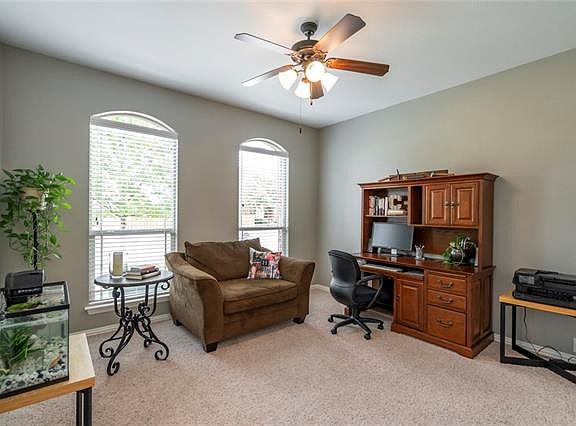 4th image of 2680 Pine Trail Dr