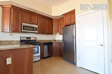 Rented by Citi Habitats