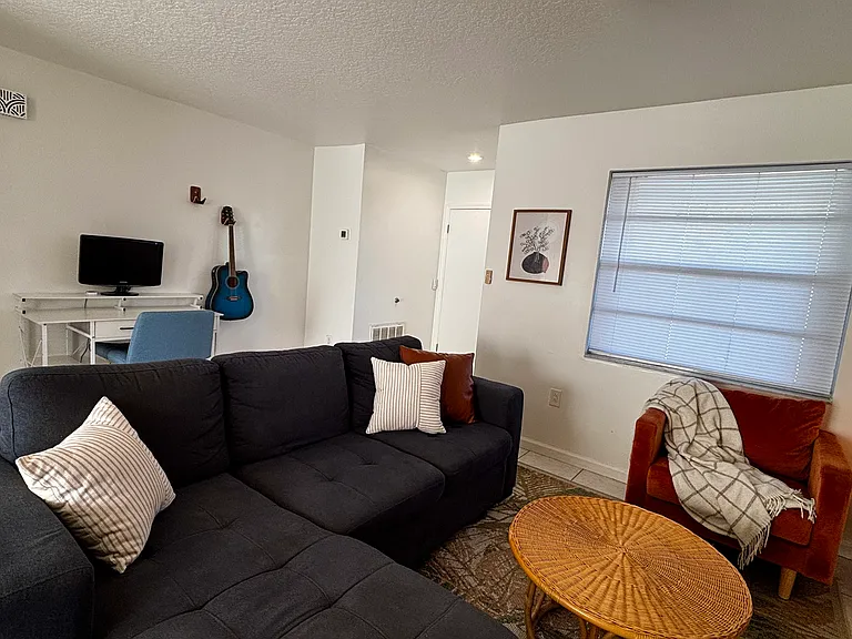 678 Tupelo Dr — Photo 4
