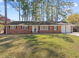 14 Ellesmere Dr, Greenville, SC 29615