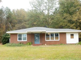 131 Hutchins Rd, Roopville, GA 30170