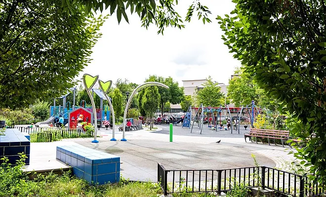 Rented by ER (DO NOT USE) | media 21