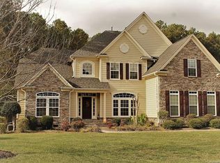 209 Beech Bluff Dr, Mount Holly, NC 28120