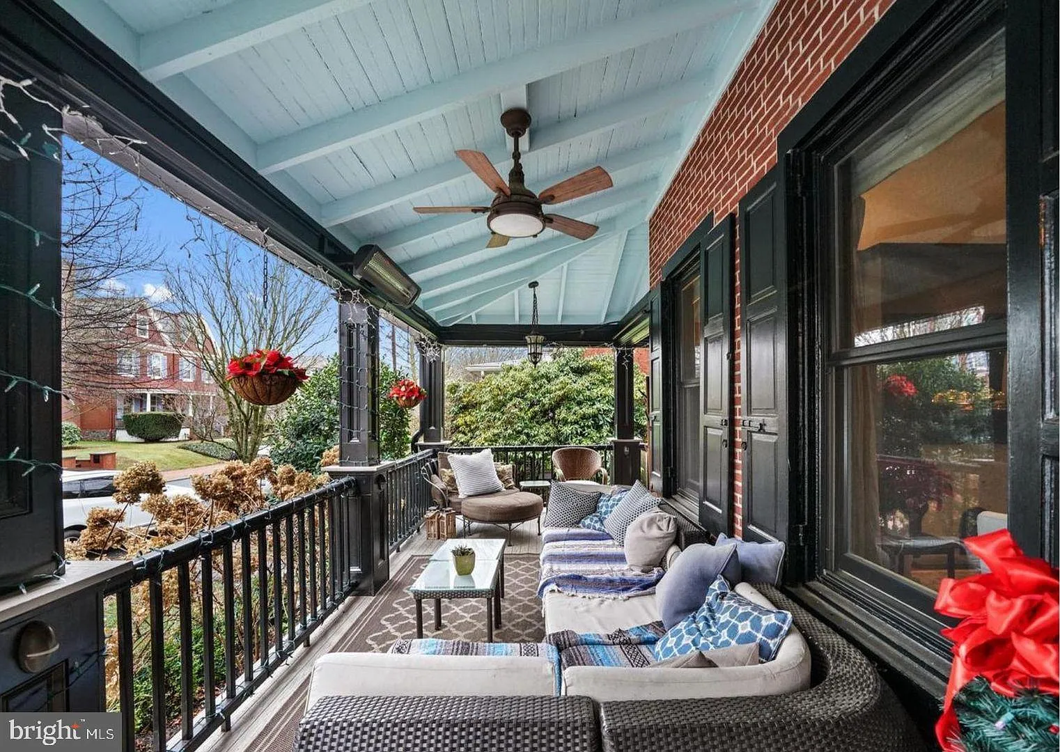 1 bed, 1.0 bath, 1000 sqft, $2,450 — Photo 3