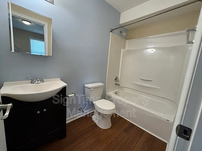 44 E Franklin St #3W — Photo 10